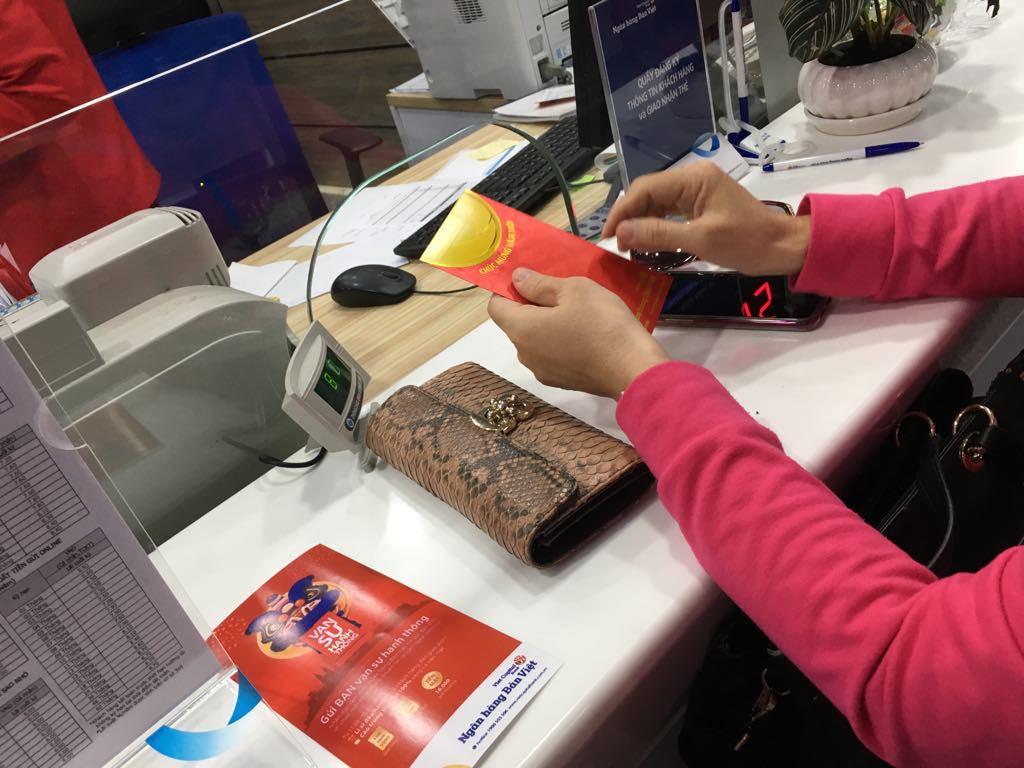 gửi tiết kiệm ngân hàng