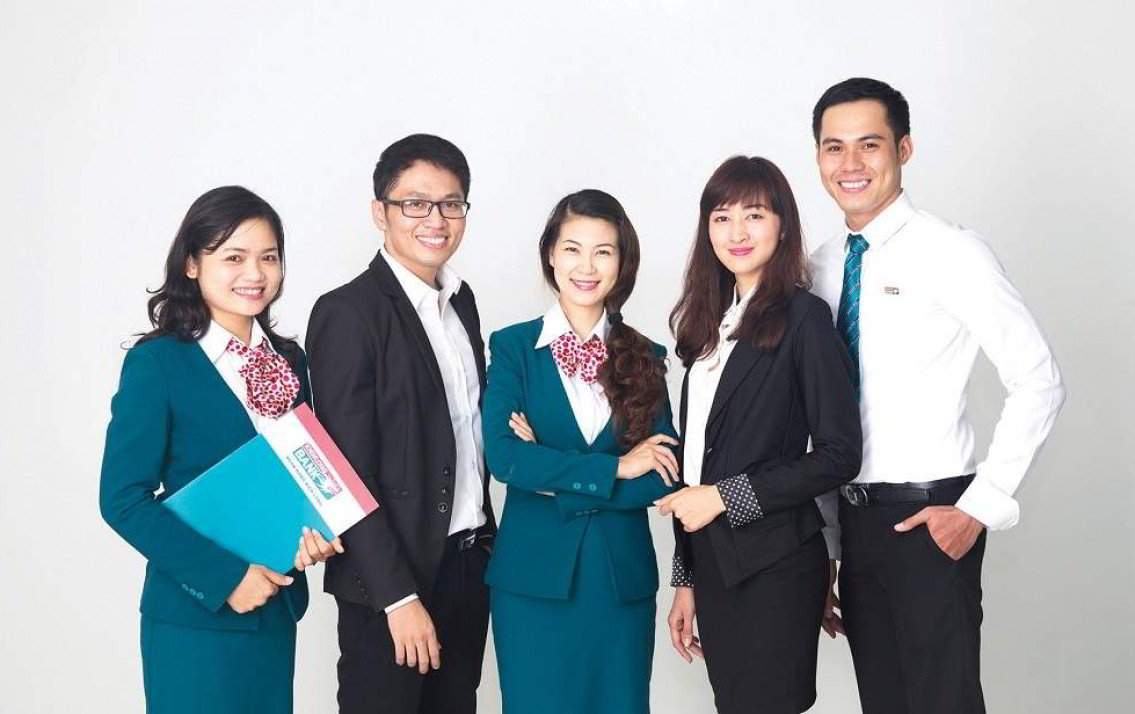 ngân hàng tuyển dụng