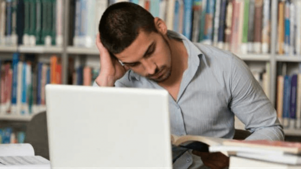 4 lầm tưởng về tiền bạc khiến bạn làm mãi mà không giàu