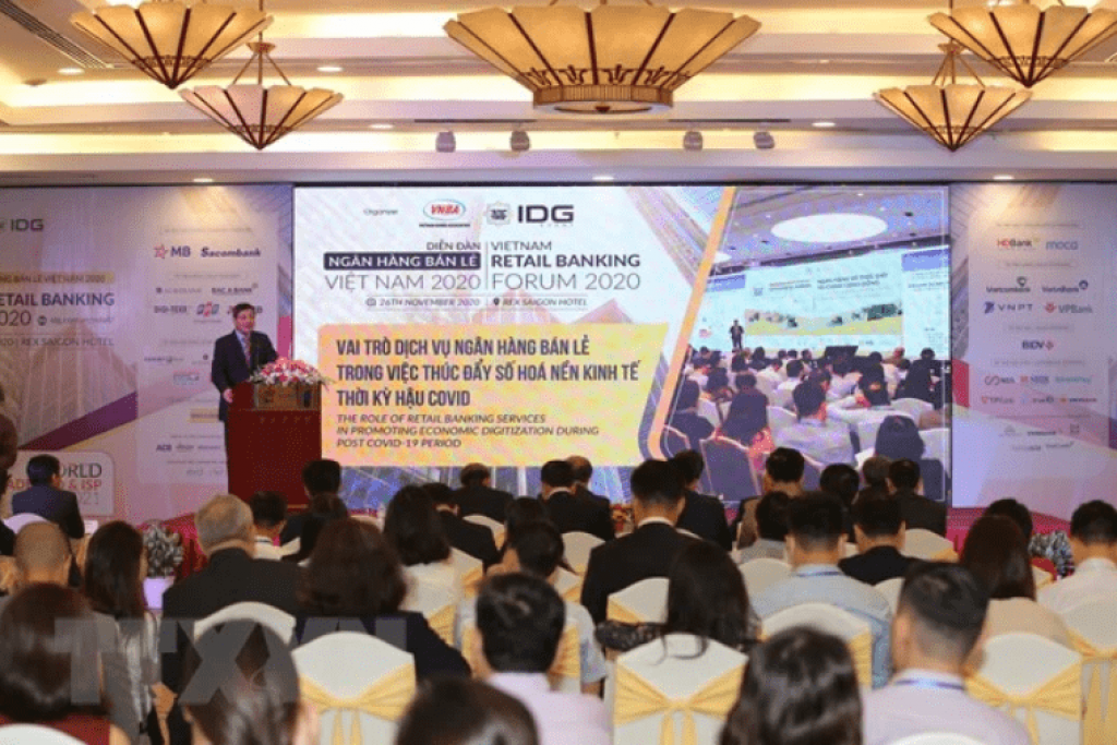 Chuyển đổi số ngành ngân hàng – không chỉ là câu chuyện xu hướng-min (1)