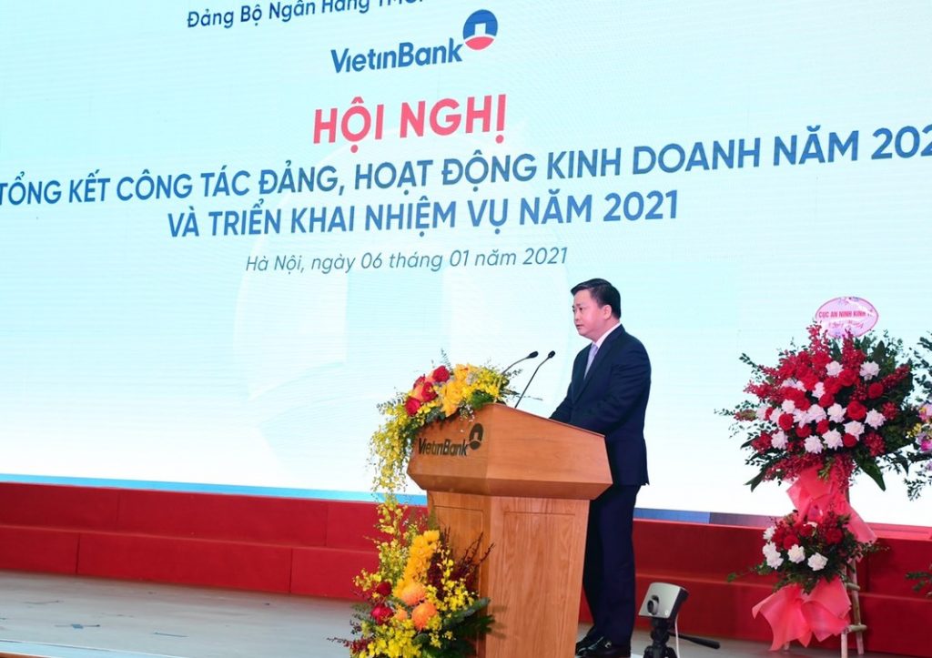 VietinBank cắt giảm lợi nhuận, trợ lực nền kinh tế bị thiệt hại do COVID-19